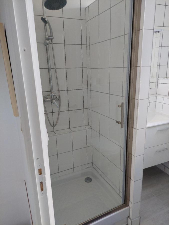 Les Combles Apartment Rosny-sous-Bois Exterior photo